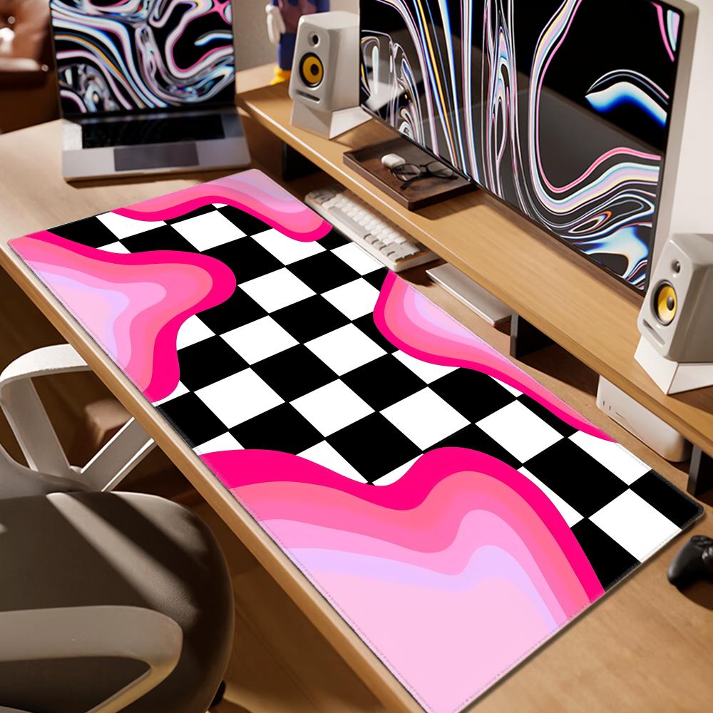 XL Checkered Rainbow Desk Mat  - Retro Gaming Xl のレビューと価格