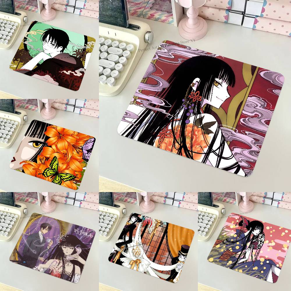 Classic Retro Anime XXXHoLiC M - Retro Gaming Desk のレビューと価格