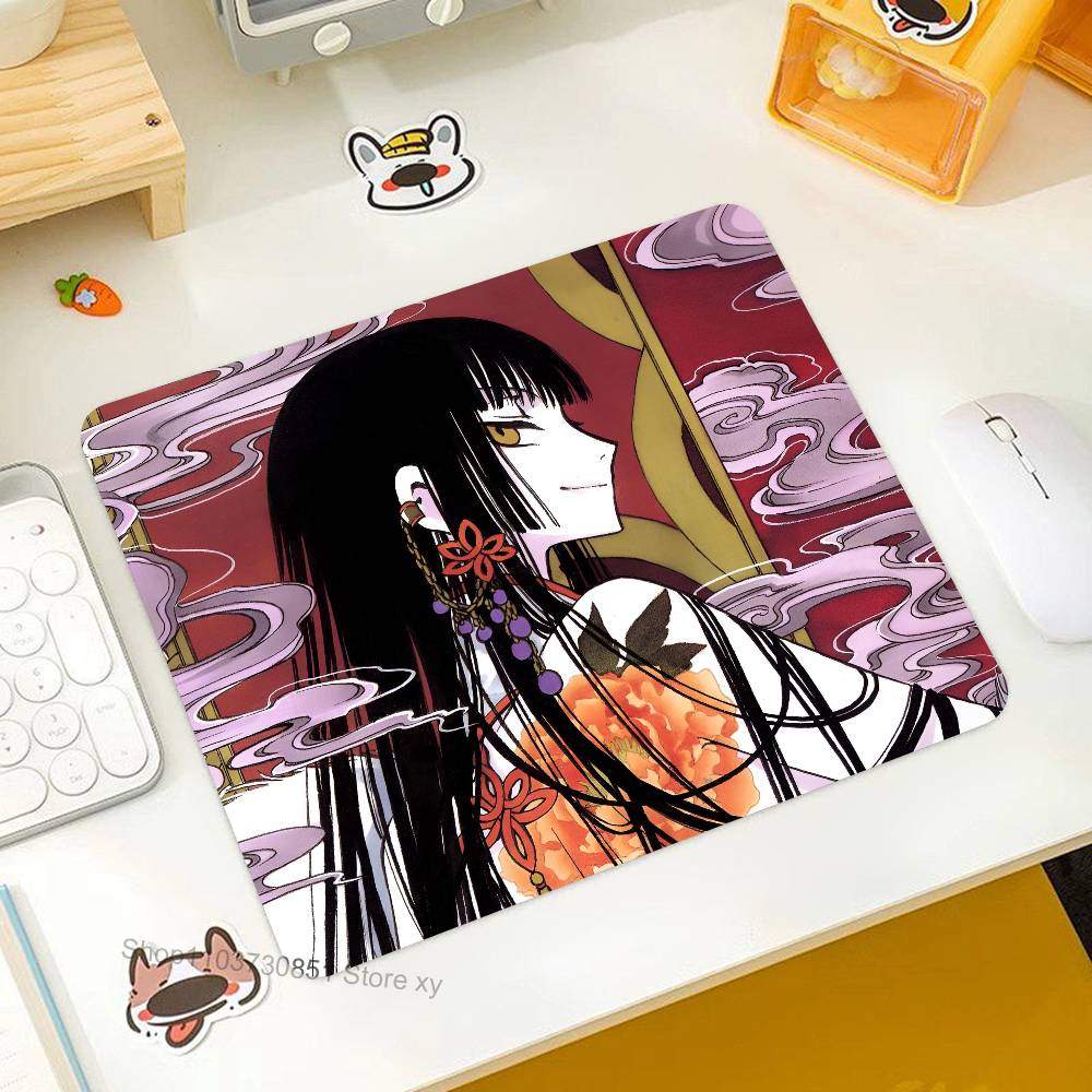 Classic Retro Anime XXXHoLiC M - Retro Gaming Desk のレビューと価格